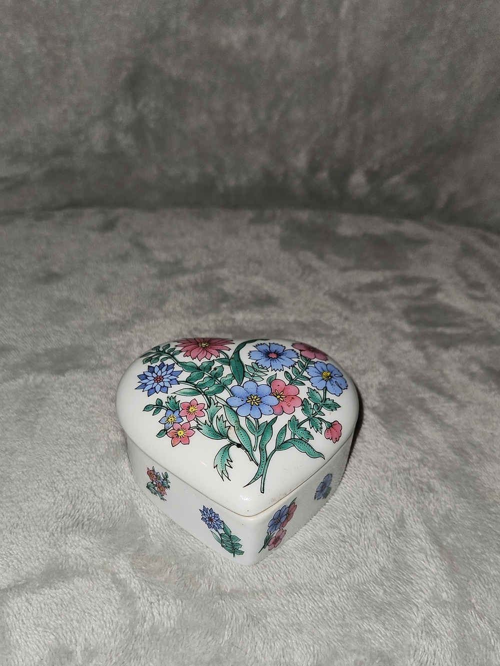 Heart-Shaped Floral Trinket Box - White with Multicolor Flowers